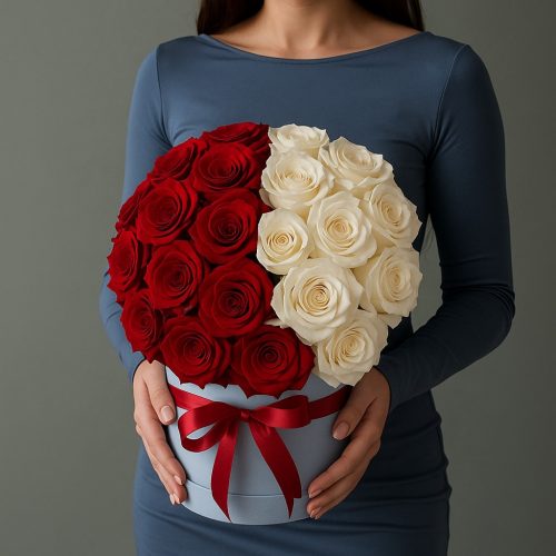 Шляпная коробка «Симфония любви»